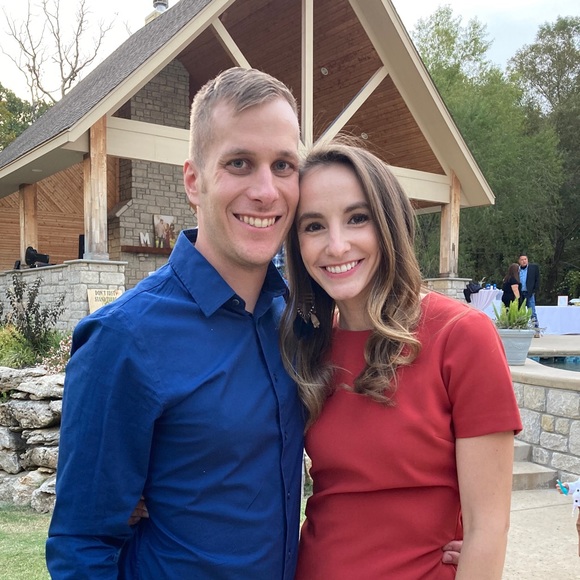 Meet your Posher, Elisabeth - Picture 1 of 1